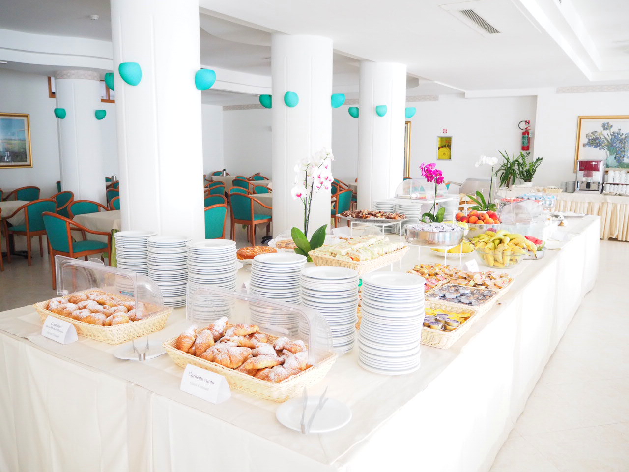 NICOLAUS CLUB OASI VIESTE [NC]