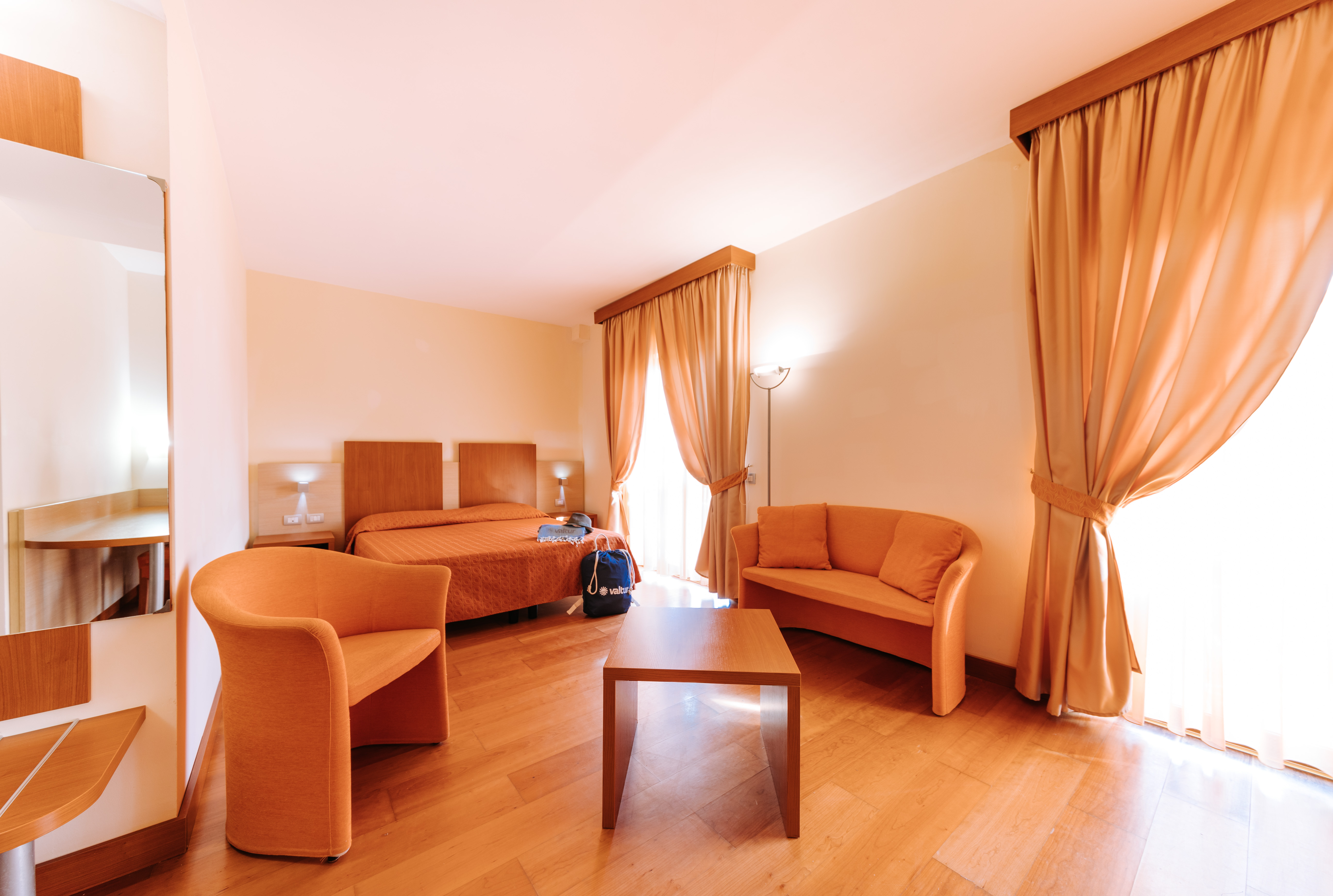 VALTUR CALABRIA Otium Resort [VT]