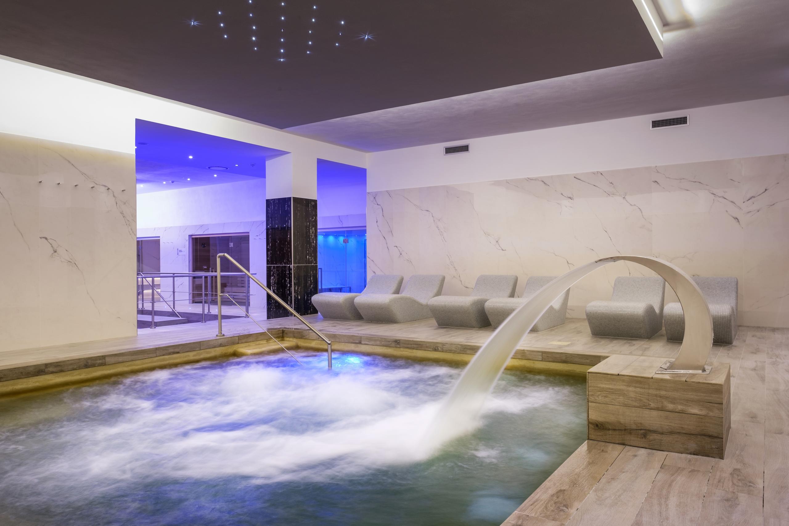 VALTUR CALABRIA MARITIM RESORT [VT]