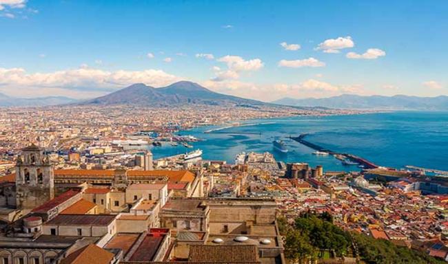 NAPOLI IN COMPAGNIA