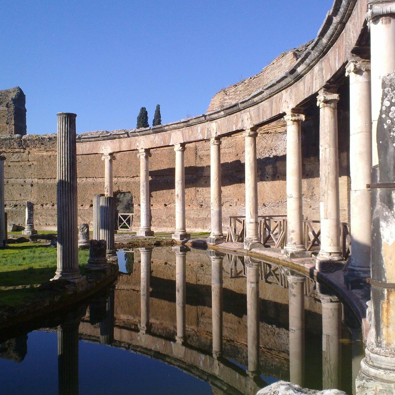 Immagine cover di Villa Adriana: Biglietto d&#039;ingresso