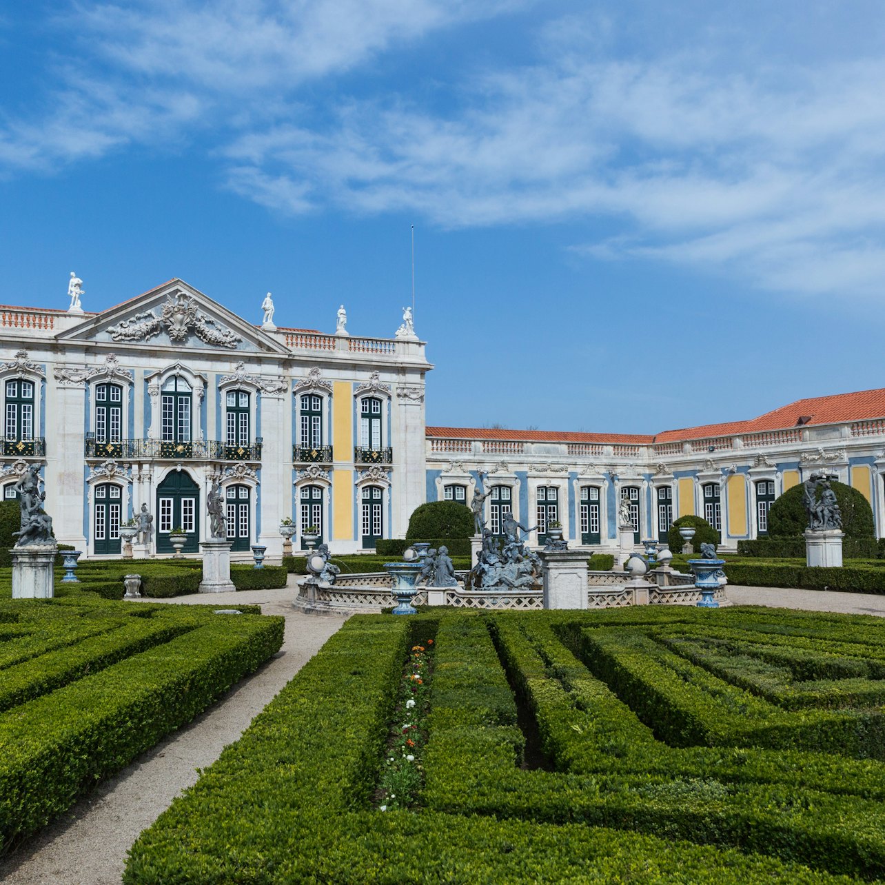 Immagine cover di Palazzo Nazionale e Giardini di QueluZ: biglietto d&#039;ingresso