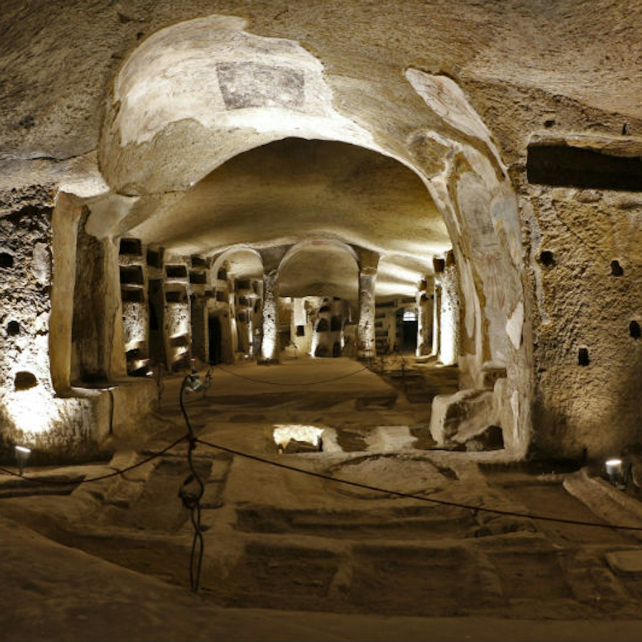 Immagine cover di Catacombe di San Gennaro, Napoli: Tour guidato