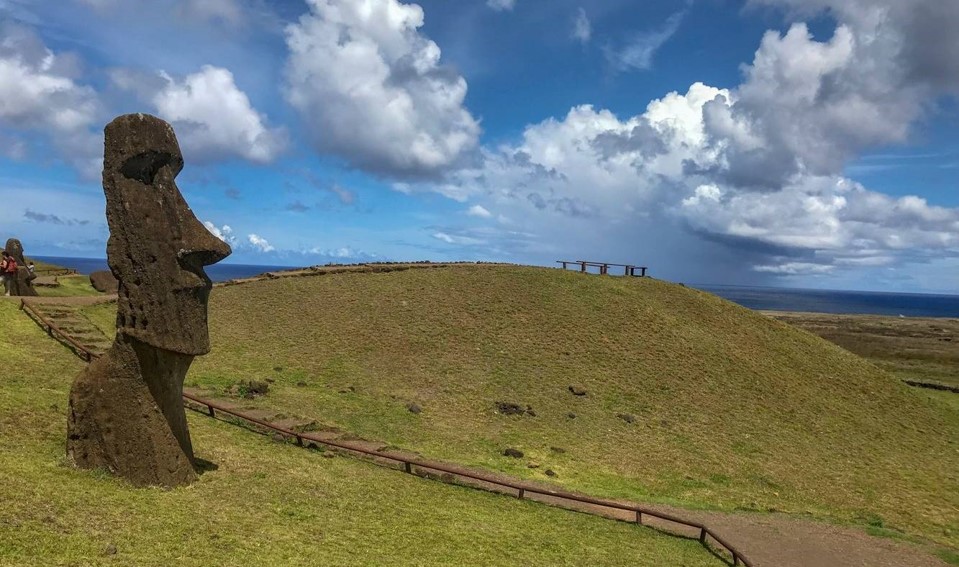 CILE - DESERTO, LAGHI E MOAI