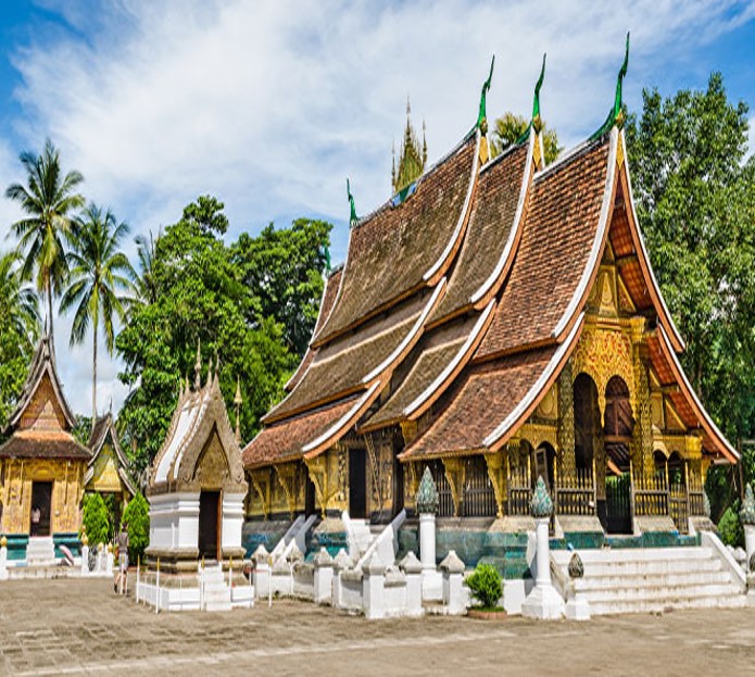 LAOS - IL NORD, NATURA ED ETNIE