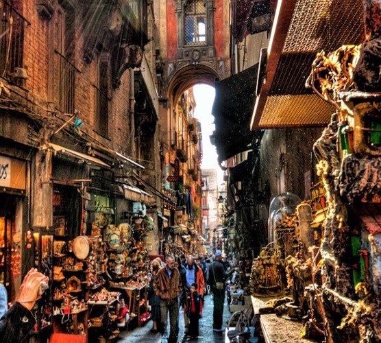 NAPOLI IN COMPAGNIA