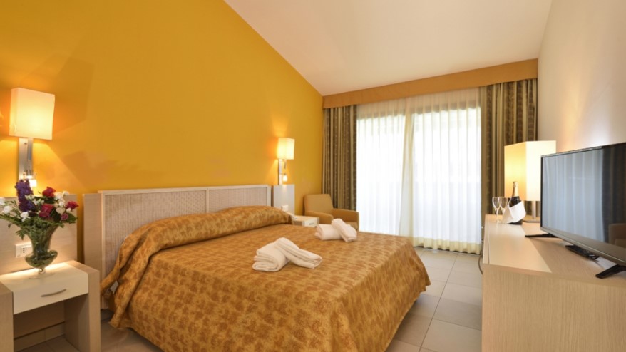 CLUB HOTEL BAJA BIANCA****