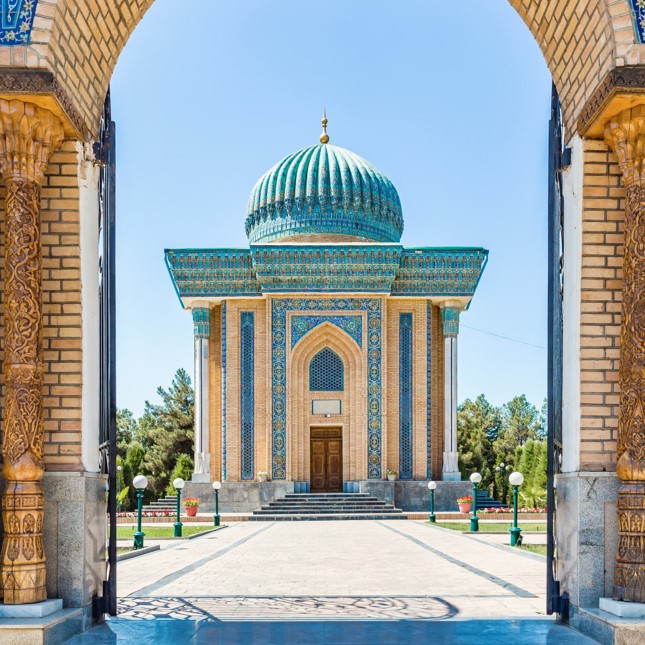 UZBEKISTAN E LA VIA DELLA SETA