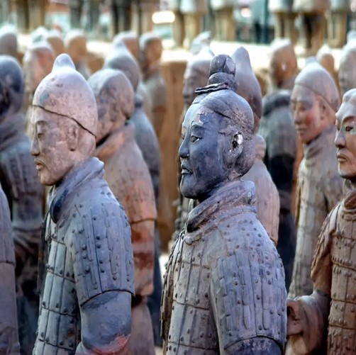 CINA - IL FASCINO SEGRETO DEL REGNO DEL DRAGONE