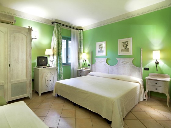 CLUB VACANZE LE CASTELLA - CALABRIA